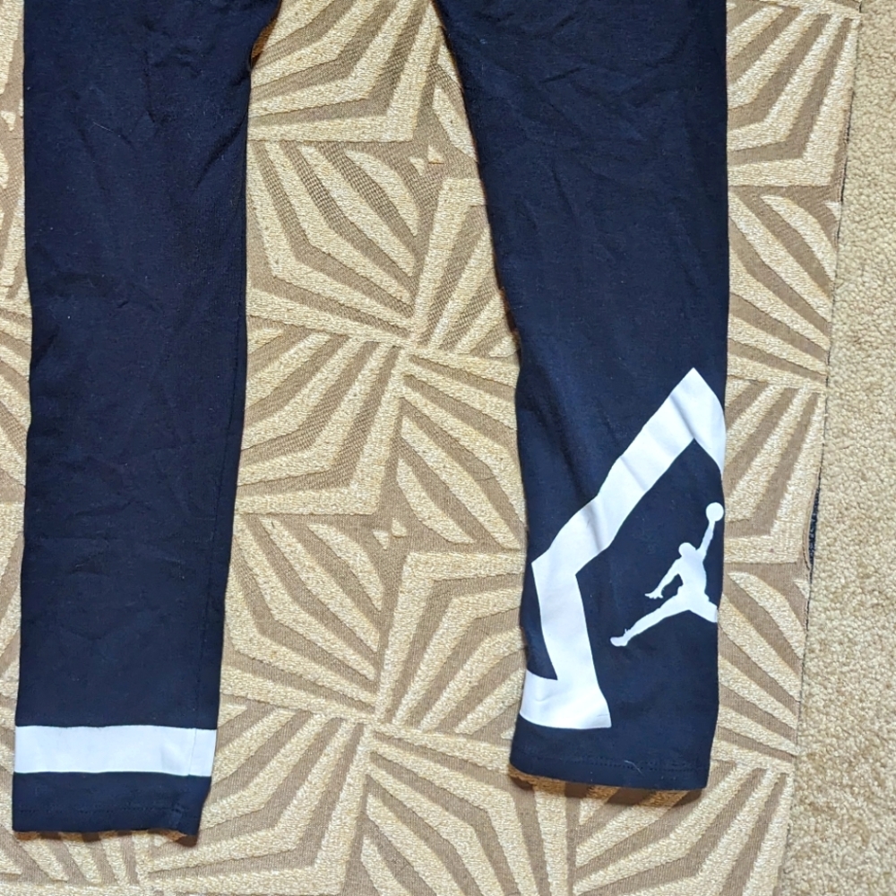 Jordan youth leggings